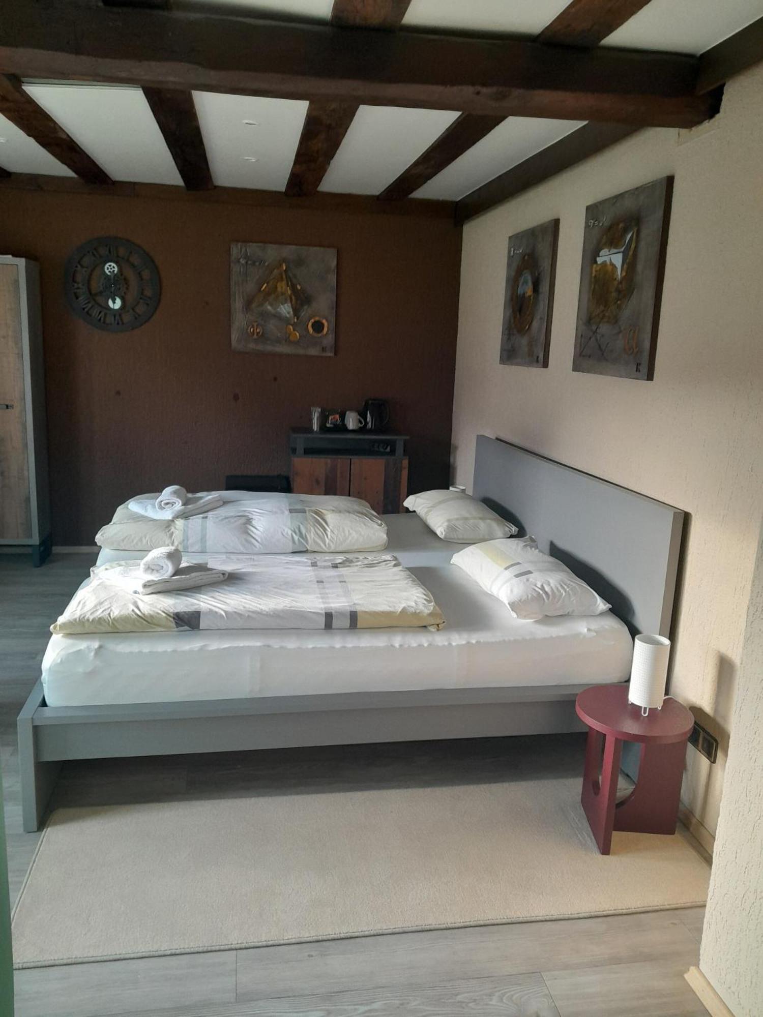 Pension Zum Adler Limbach  Екстер'єр фото